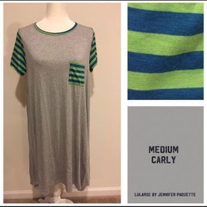 Lularoe Carly medium Grey blue green stripes